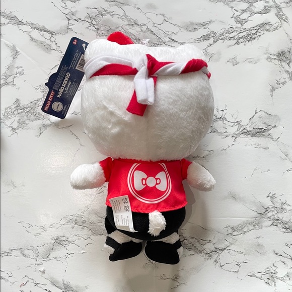 Hello Kitty Plush - Picture 2 of 2